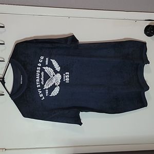 Levi's t-shirt